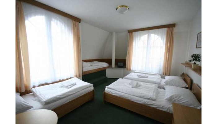 Hotel Otar poza 4