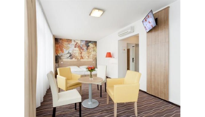 Akcent Hotel poza 4