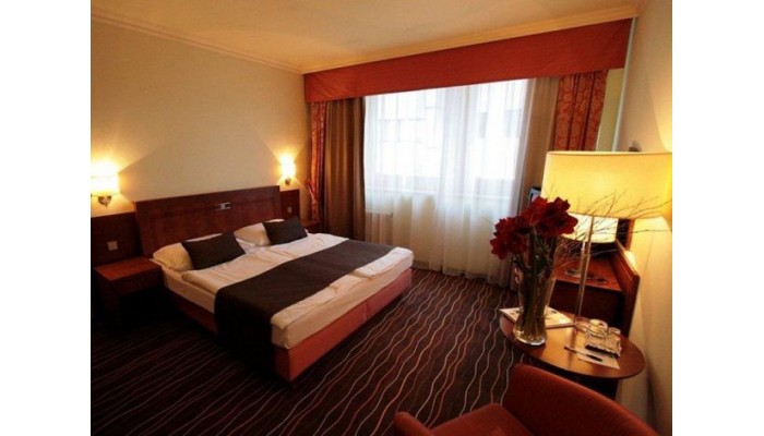 Best Western Hotel Bila Labut poza 9