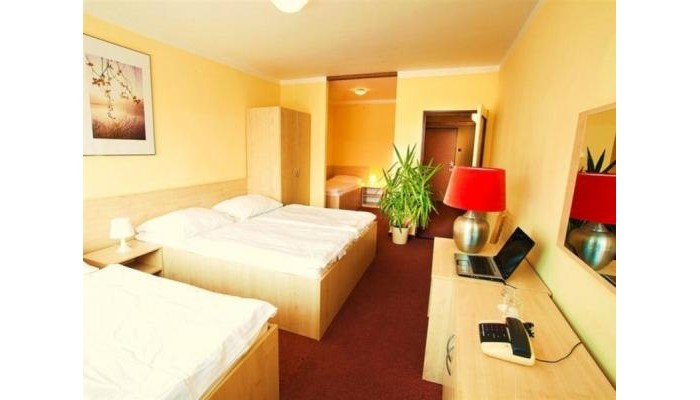 Charles Central Hotel poza 6