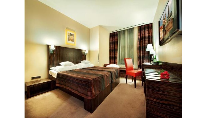 Ea Hotel Crystal Palace poza 8