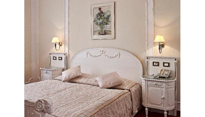 Hotel Ambassador Zlata Husa poza 5