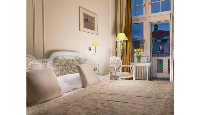 Hotel Ambassador Zlata Husa poza 9