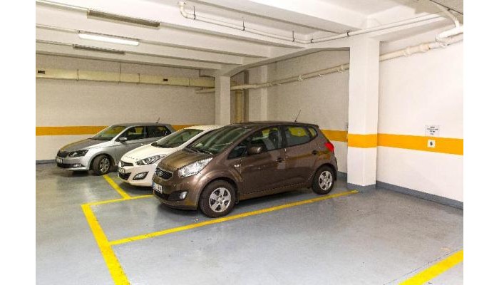 Hotel Prague Season poza 3