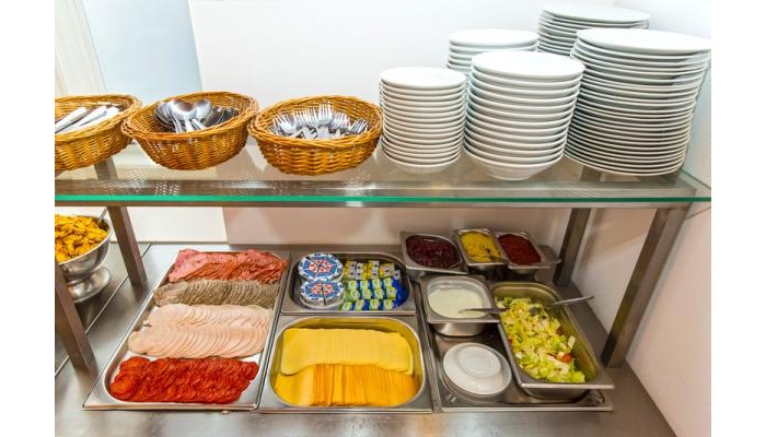 Hotel Prague Season poza 6