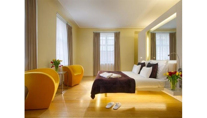 Hotel Three Storks poza 8