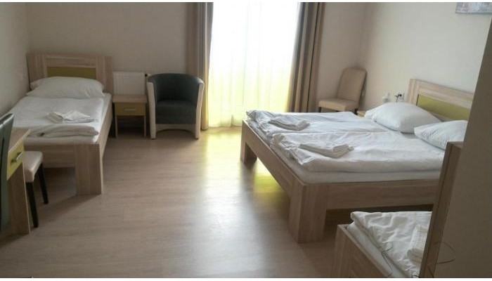 Nad Královnou Hotel & Restaurant poza 15