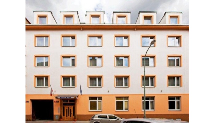 Relax Inn Hotel Prague poza 14