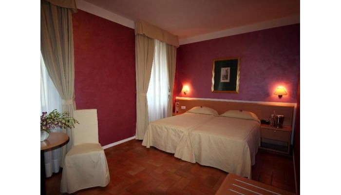Roma Hotel poza 1