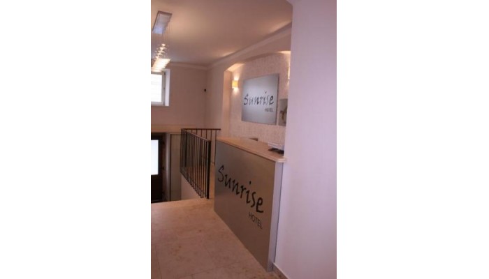 Sunrise Hotel poza 1