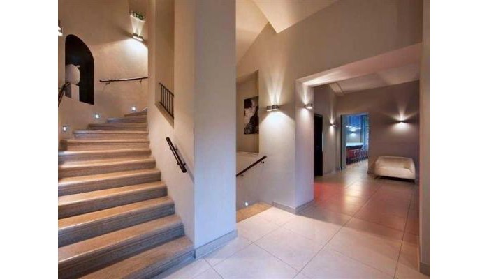 Red And Blue Design Hotel poza 4